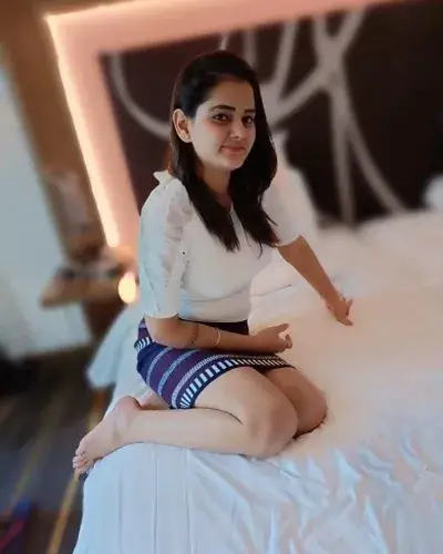 Escort Service In Khajni