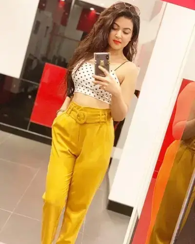Khajni Escort